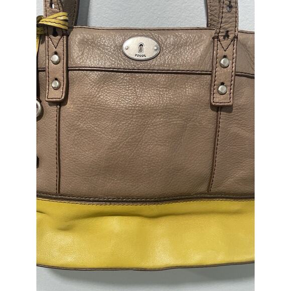 Fossil Women’s Mustard Yellow Brown Leather Tote Key Hole Zip Tote Bag - Picture 9 of 16